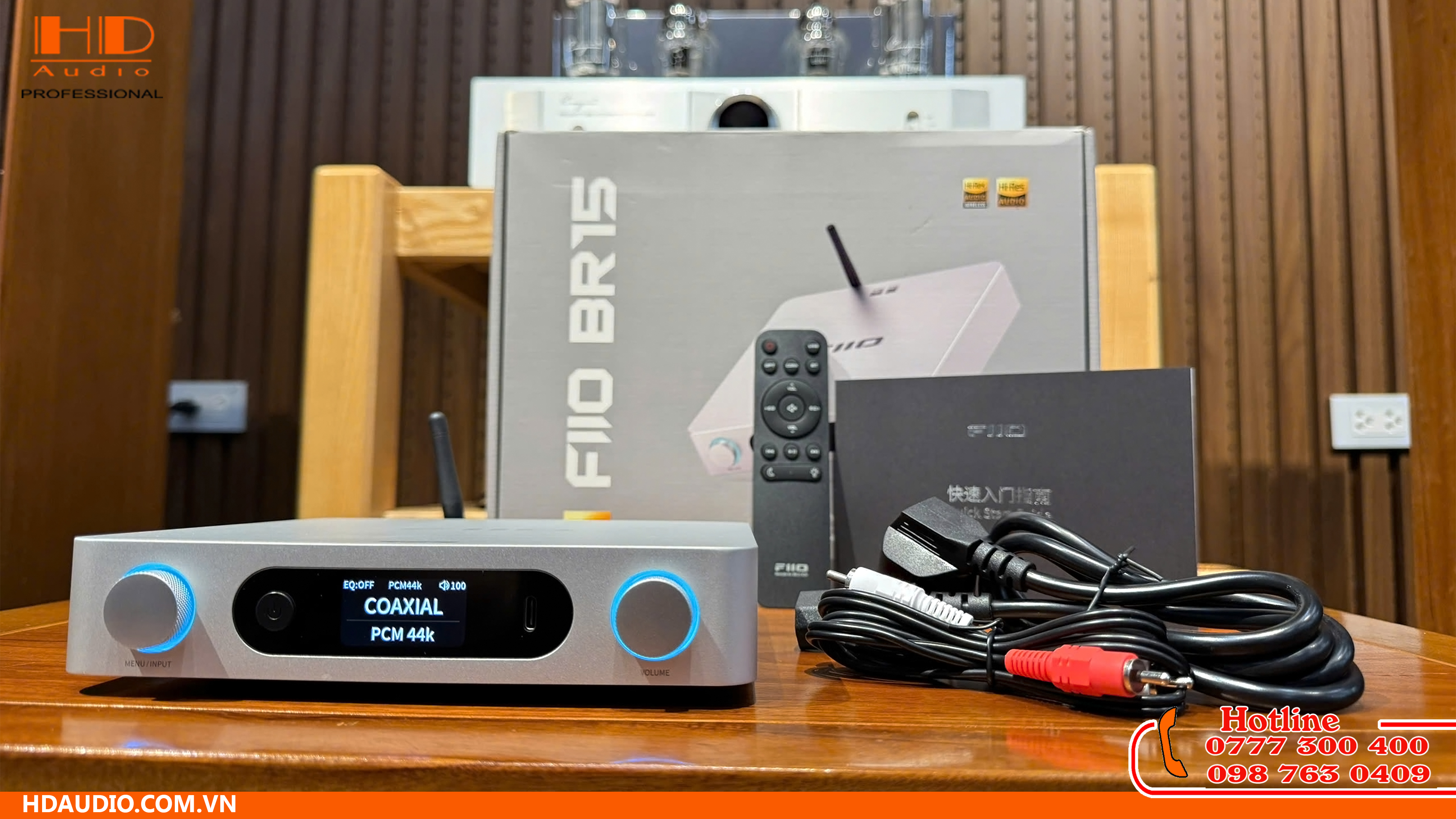 FiiO BR15 R2R - Bộ Thu Bluetooth Hi-Res DAC R2R Cao Cấp, Hỗ Trợ aptX Lossless & LDAC